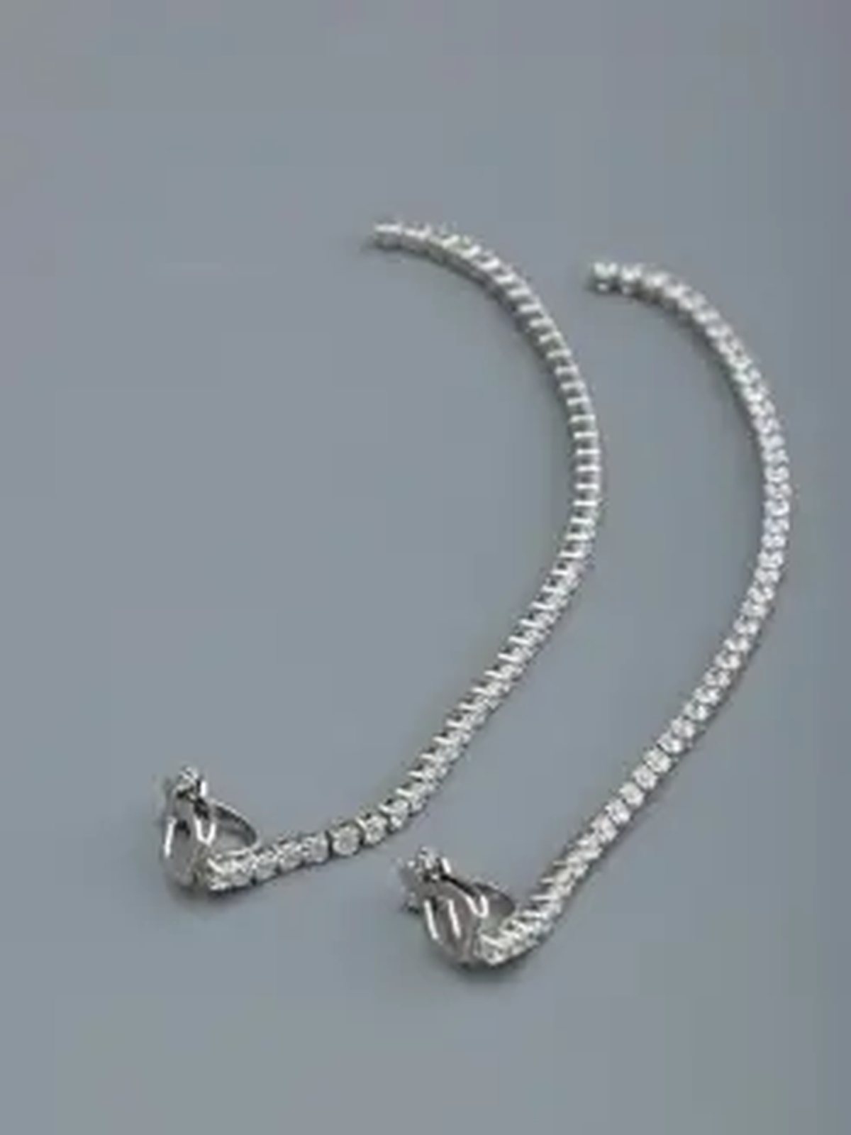 506053