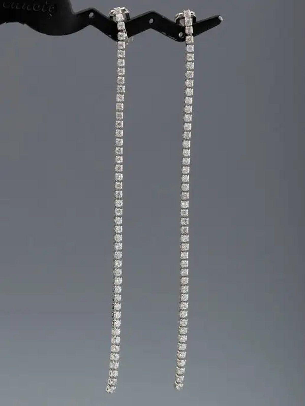 506053